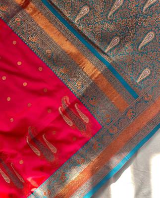 rani pink color contrast weaving pallu and border kanchi weaving buttis on border silk blend saree 3