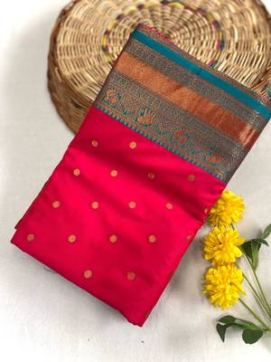 rani pink color contrast weaving pallu and border kanchi weaving buttis on border silk blend saree 4