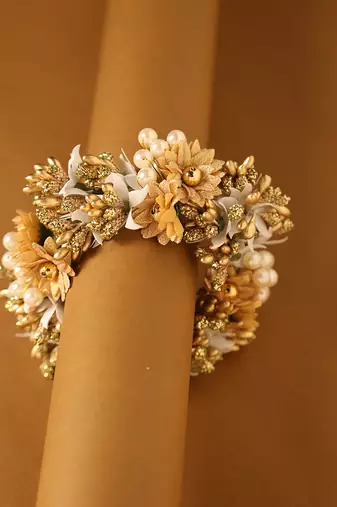 Royal antique gold & pearl bridal floral gajra hairpiece