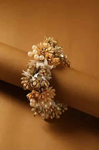 Royal antique gold & pearl bridal floral gajra hairpiece