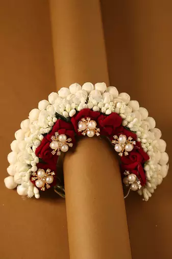 Velvet red rose & pearl kundan embellished bridal gajra wreath