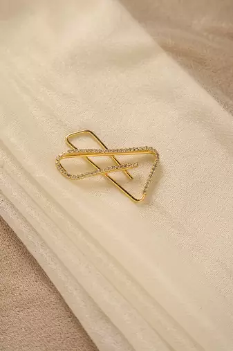 Modern geometric crystal saree clip brooch pin