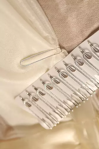 Premium silver plated textured saree pin set- Set of 12