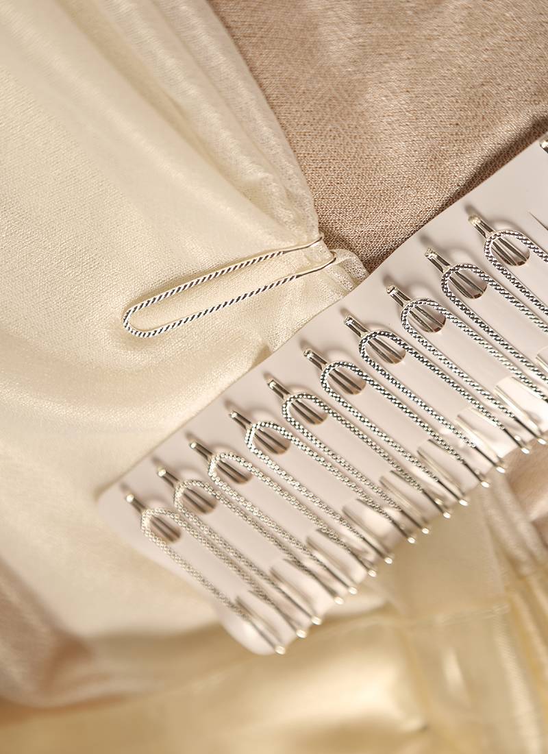 Premium silver plated textured saree pin set- Set of 12