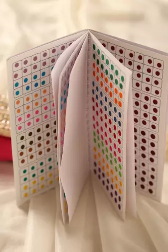 Multi-pack bindi booklet with vibrant shades & sizes
