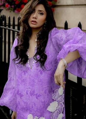 Elegant lavender digital print with embroidered kurta set with white trousers 3