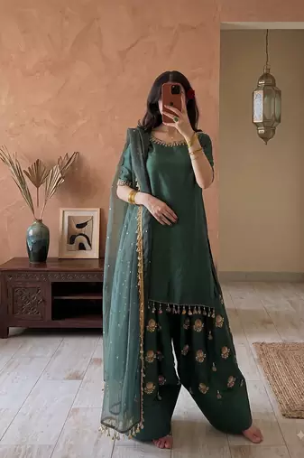 Women embroidered silk blend farshi salwar suit set with dupatta