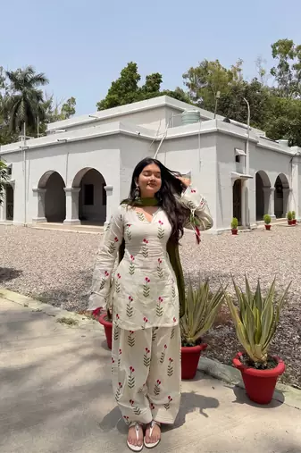 Women floral printed off-white kurti with farshi salwar and olive green dupatta set