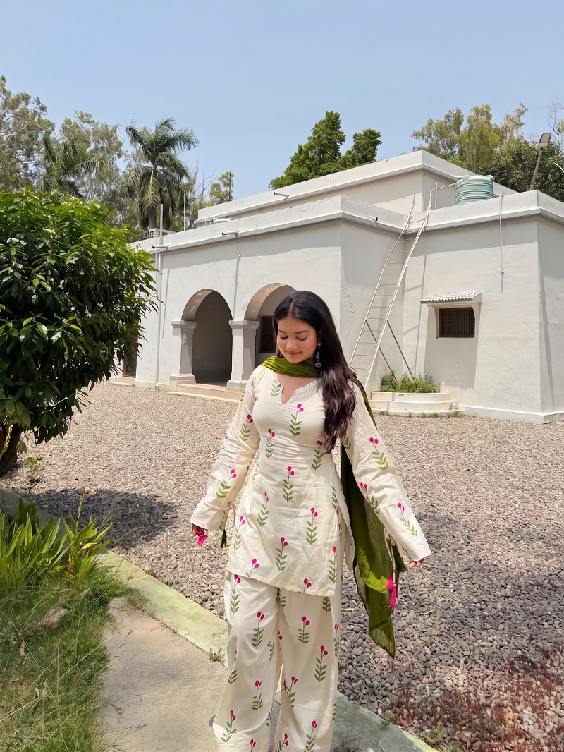 Women floral printed off-white kurti with farshi salwar and olive green dupatta set
