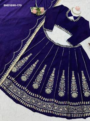navy blue silk blend embroidered wedding lehenga choli 3