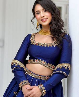 navy blue silk blend embroidered wedding lehenga choli 4