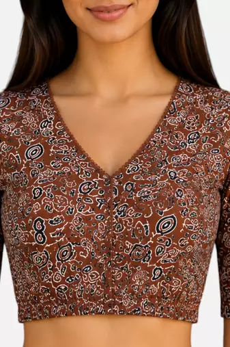 Brown cotton blend kalamkari printed front open stretchable readymade saree blouse