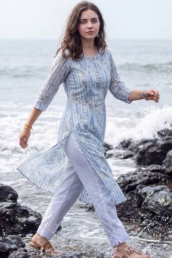 Women Ethnic Motifs Printed Regular Beads and Stones Pure Cotton Kurta with Trousers