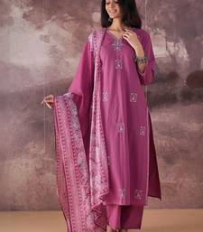 Floral Printed Regular Thread Work Pure Cotton Kurta With Trousers & Dupatta