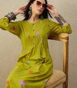Women Floral Embroidered Regular Thread Work Pure Cotton Kurta with Trousers
