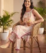 Floral Printed Pure Cotton Kurta with Trousers