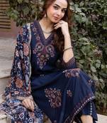 Women Ethnic Motifs Embroidered Regular Thread Work Kurta with Trousers & With Dupatta