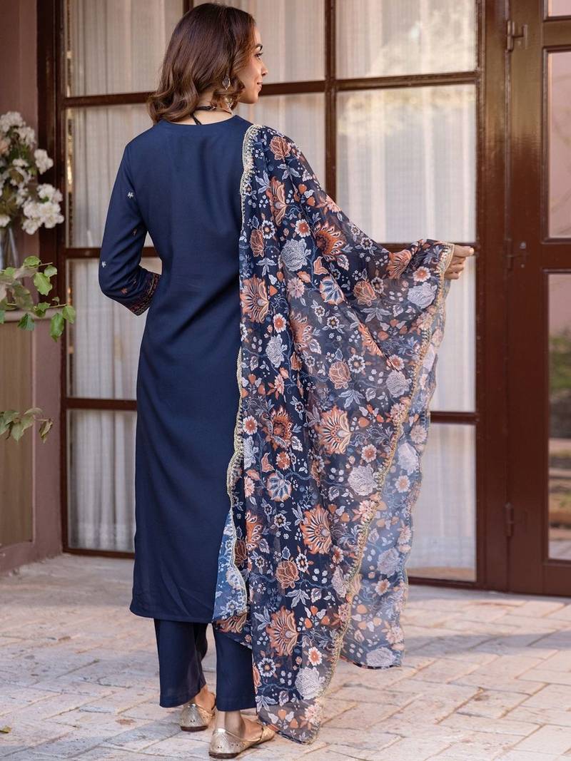 Women Ethnic Motifs Embroidered Regular Thread Work Kurta with Trousers & With Dupatta