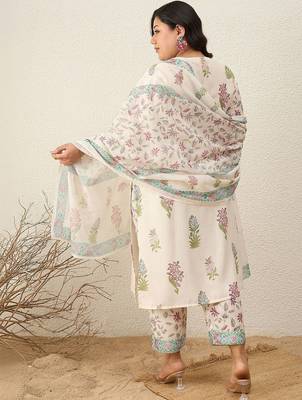 Indo EraPlus Size Printed Regular Pure Cotton Kurta with Trousers & With Dupatta 4