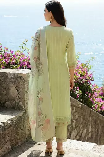 Women Floral Embroidered Regular Thread Work Pure Cotton Kurta with Trousers & With Dupatta