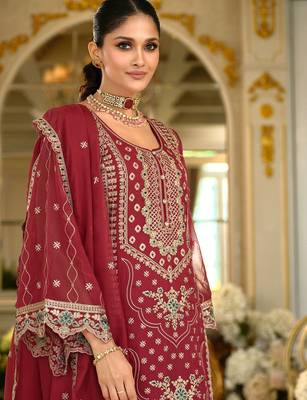 Ethnic Motifs Embroidered Zari Organza Straight Kurta & Trousers With Dupatta 1