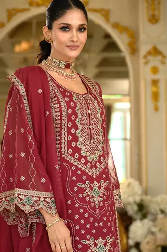 Ethnic Motifs Embroidered Zari Organza Straight Kurta & Trousers With Dupatta