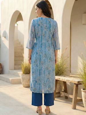 Women Printed Regular Pure Cotton Kurta with Trousers 3