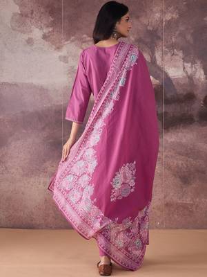 Ethnic Motifs Embroidered V-Neck Thread Work Cotton Kurta With Trousers & Dupatta 6