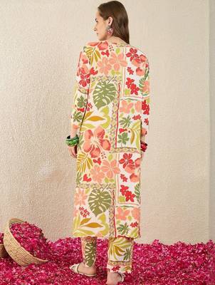 Floral Printed Round Neck Kurta With Trouser 5