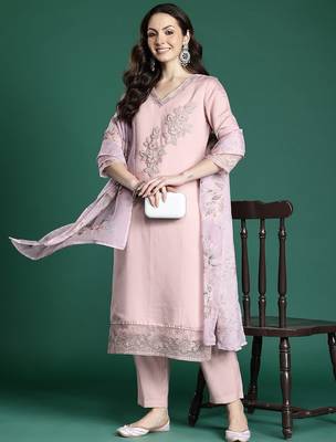 Floral Embroidered Kurta with Trousers & Dupatta 8