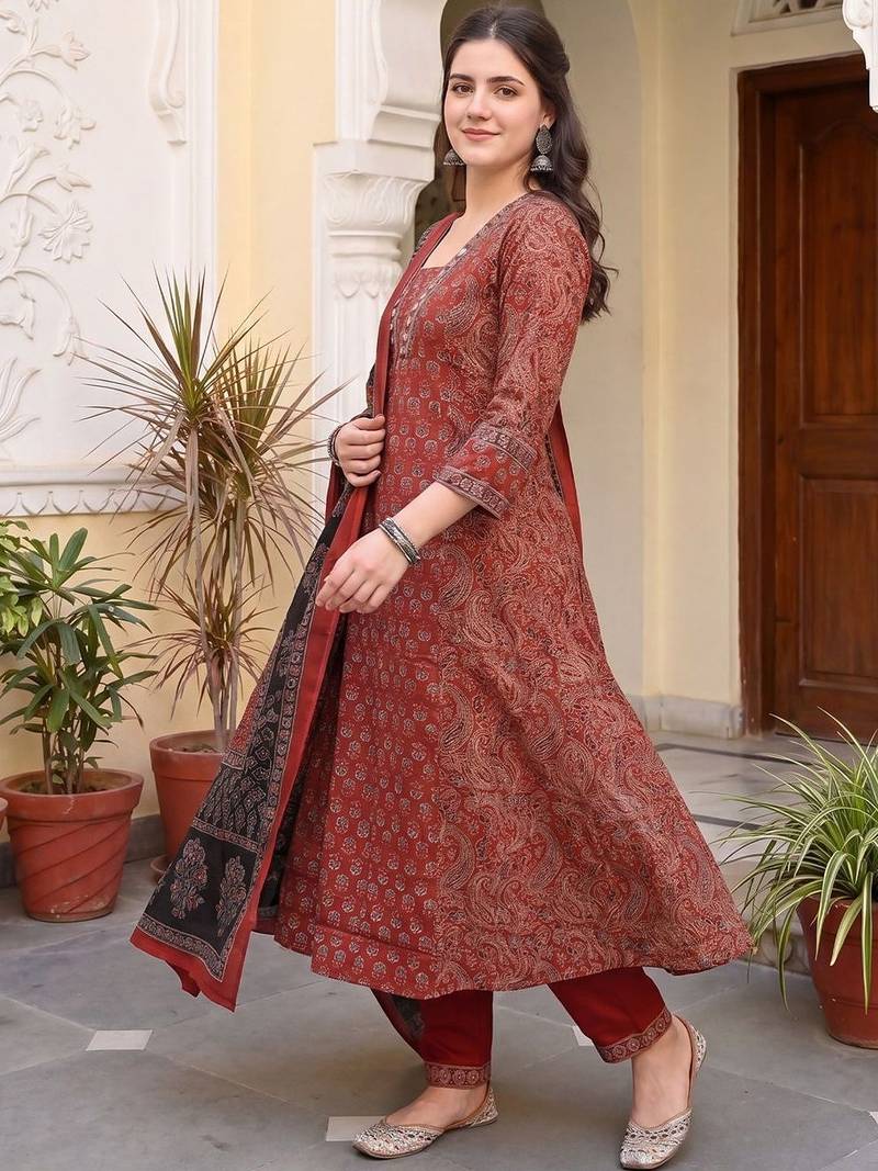 Women Ethnic Motifs Printed Regular Mirror Work Pure Cotton Kurta with Trousers & With Dupatta