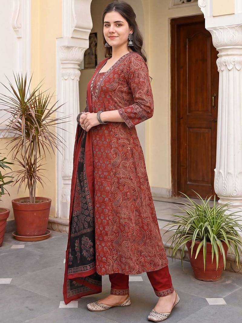 Women Ethnic Motifs Printed Regular Mirror Work Pure Cotton Kurta with Trousers & With Dupatta