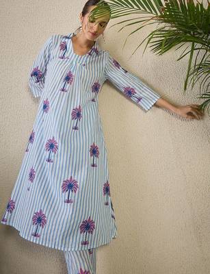 Women Striped Printed Pure Cotton A-Line Kurta with Trousers 7