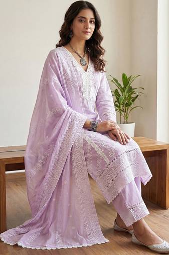 Women Ethnic Motifs Embroidered Regular Thread Work Pure Cotton Kurta with Trousers & With Dupatta
