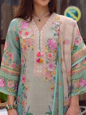 Floral Embroidered Beads and Stones Straight Kurta With Trousers & Dupatta 3