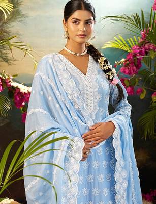 Women Ethnic Motifs Embroidered Thread Work Cotton Kurta with Trousers & Dupatta 1