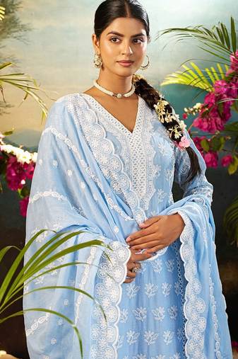 Women Ethnic Motifs Embroidered Thread Work Cotton Kurta with Trousers & Dupatta