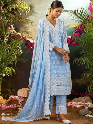Women Ethnic Motifs Embroidered Thread Work Cotton Kurta with Trousers & Dupatta 4