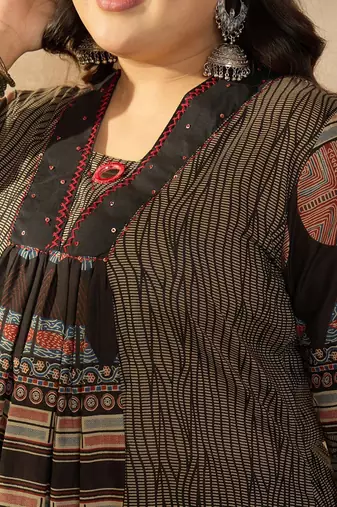 Plus Size Multi Printed A-Line Kurta Trousers Set