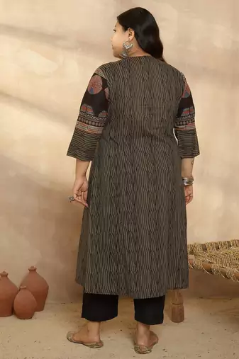 Plus Size Multi Printed A-Line Kurta Trousers Set