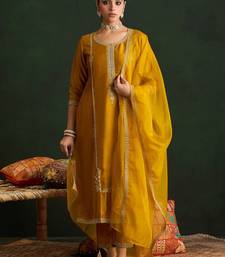Women Embroidered Regular Sequinned Kurta with Trousers & With Dupatta
