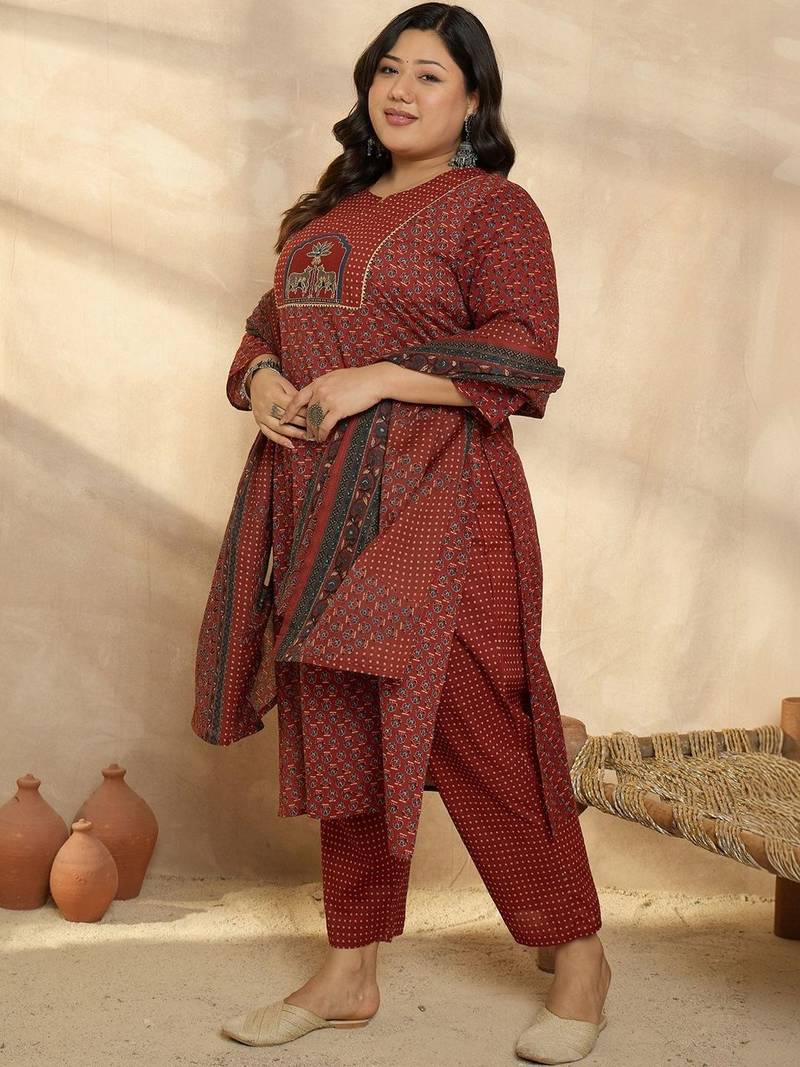 Plus Size Motifs Printed Regular Pure Cotton Kurta with Trousers & With Dupatta