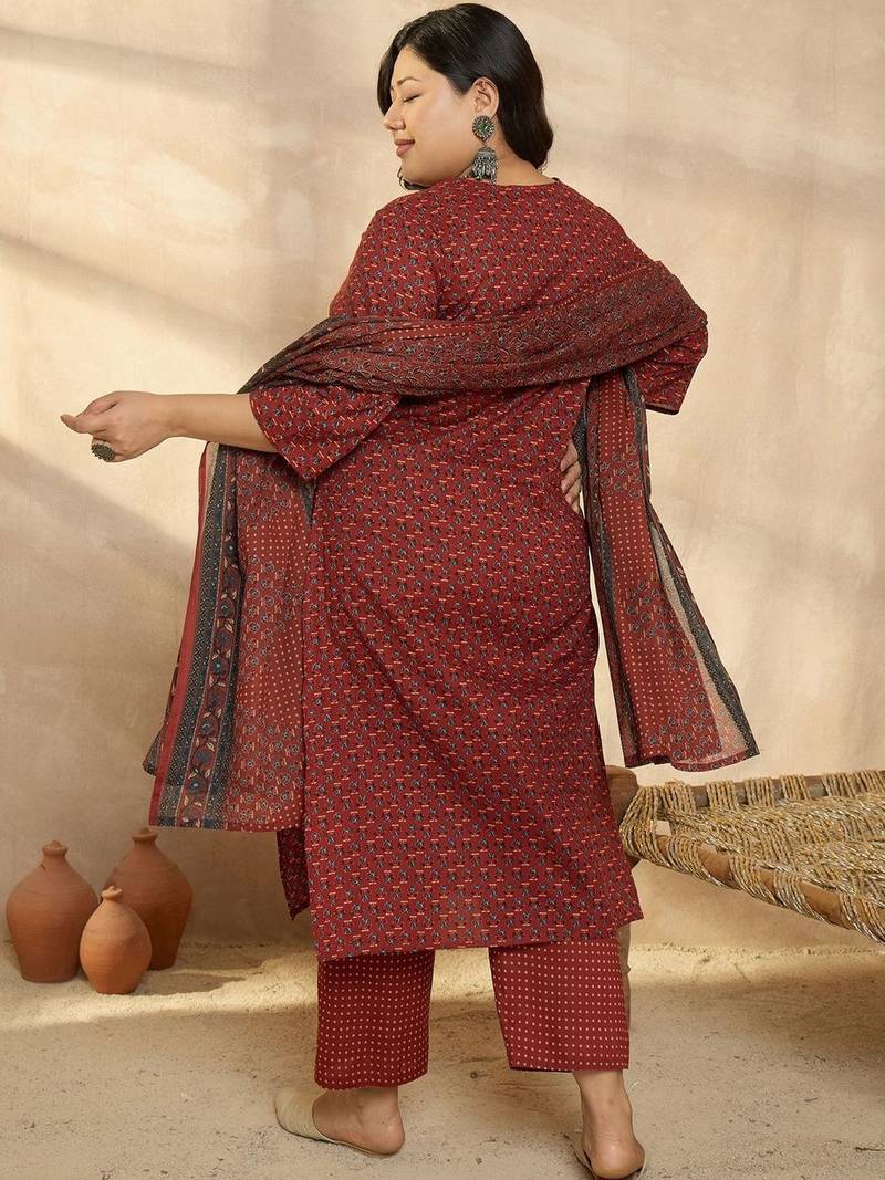 Plus Size Motifs Printed Regular Pure Cotton Kurta with Trousers & With Dupatta