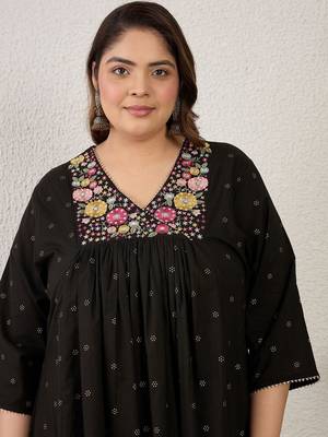 Plus Size Black Embroidered A-Line Kurta Palazzos Set 3
