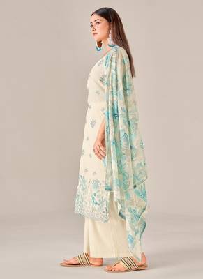 Green cotton printed hand embroidery kurta set with dupatta 3