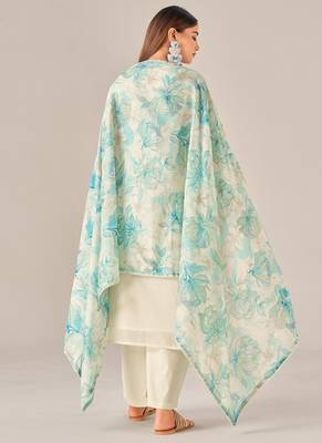 Green cotton printed hand embroidery kurta set with dupatta 4