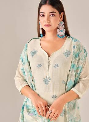 Green cotton printed hand embroidery kurta set with dupatta 5