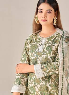 Green cotton printed hand embroidery kurta set with dupatta 5