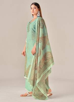 Green linen printed hand embroidery kurta set with dupatta 2