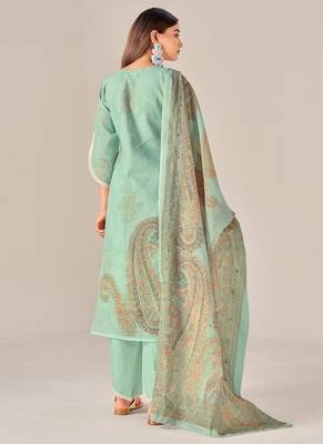 Green linen printed hand embroidery kurta set with dupatta 4